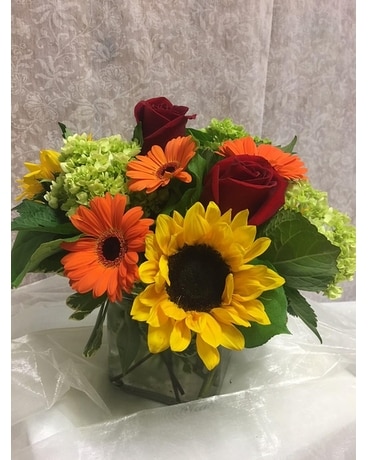 7104 Flower Arrangement