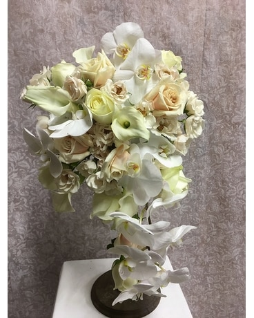 W194 Flower Arrangement