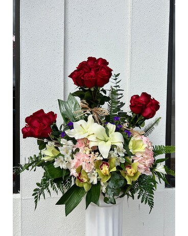 Love in the clouds Flower Arrangement