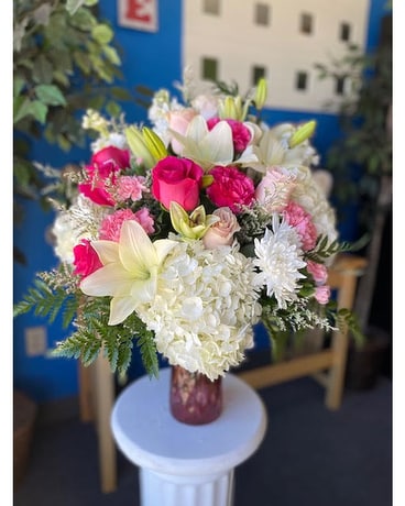 My favorite lady Flower Arrangement