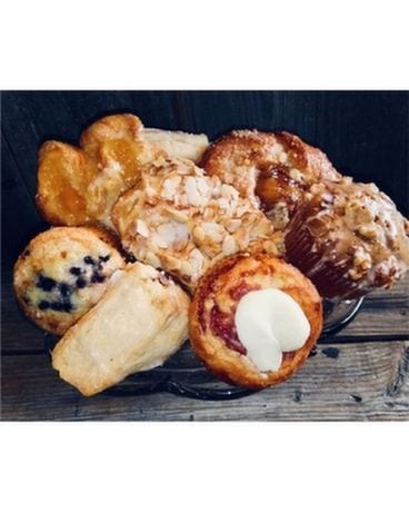 8 Pastries