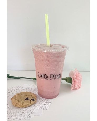 Strawberry Shake     Click on Pic for Pricing Custom product