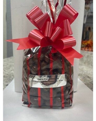 Chocolate Covered Cashews (1 lb.) Gifts