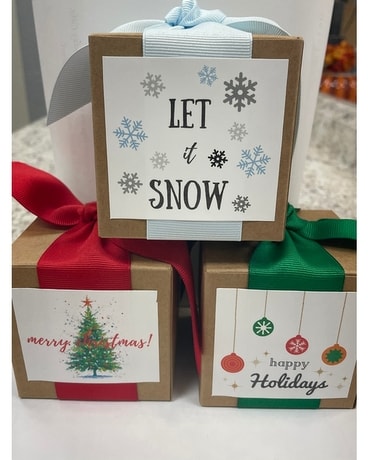 Winter Themed Milk Chocolate Toffee Gifts