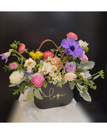Lovely bag Flowers Flower Arrangement