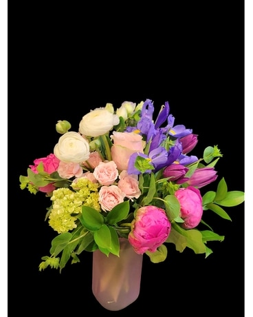 Elegance mother's bouquet Flower Arrangement