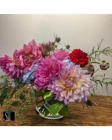 Oronoco Flower Arrangement