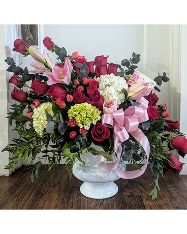 SeaTac Florist - Flower Delivery by Loves Buds & Blooms