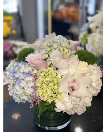Simply You Flower Arrangement
