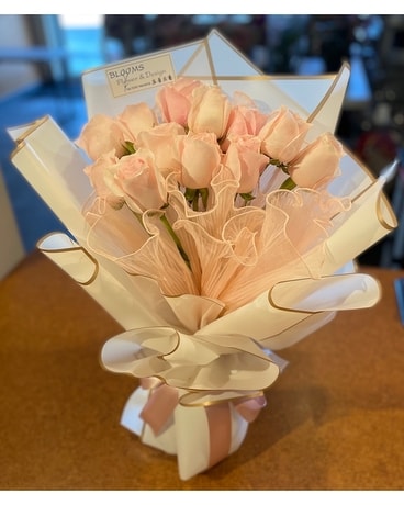 1 Dozen Pink Roses (Ruffles) Bouquet