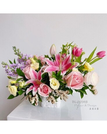 Cheerful Mother's Day Arrangement Flower Arrangement