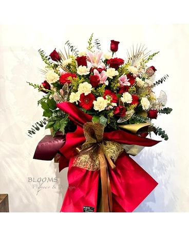 BEST OF LUCK GRAND OPENING STAND Specialty Arrangement