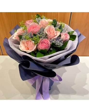 Premium Rose Round Bouquet Flower Arrangement