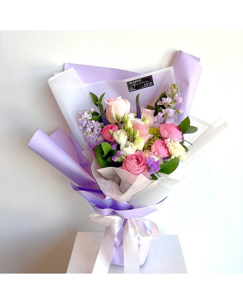 Roses in Markham, ON | Blooms Flower & Design Rose Delivery