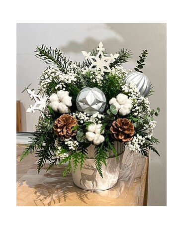 Christmas Collection C Flower Arrangement