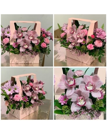 Flower box in pinks Flower Arrangement