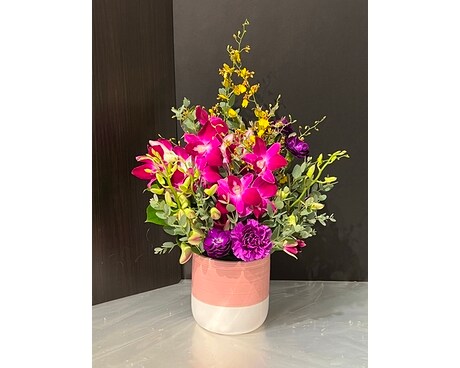 MD Collection F Flower Arrangement