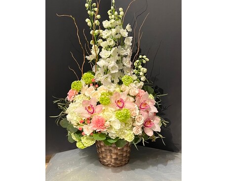 MD Collection C Flower Arrangement
