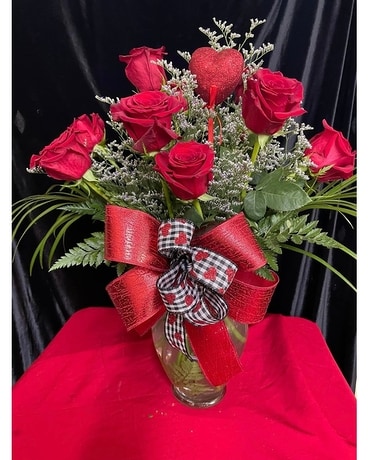 Dozen red roses