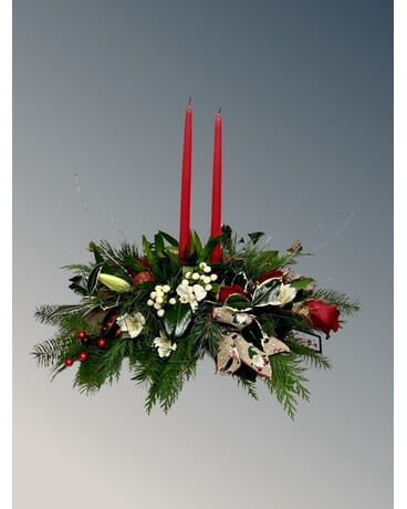 Classic Holiday Centerpiece (Red) Centerpiece