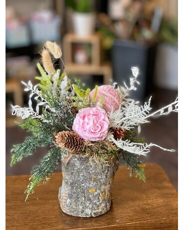 Winter Wood w/ Preserved Rose Flower Arrangement