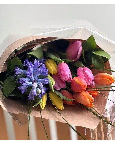 Spring Bouquet Flower Arrangement