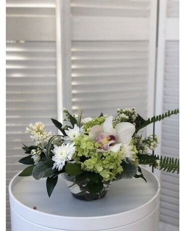 Gracious Garden Flower Arrangement