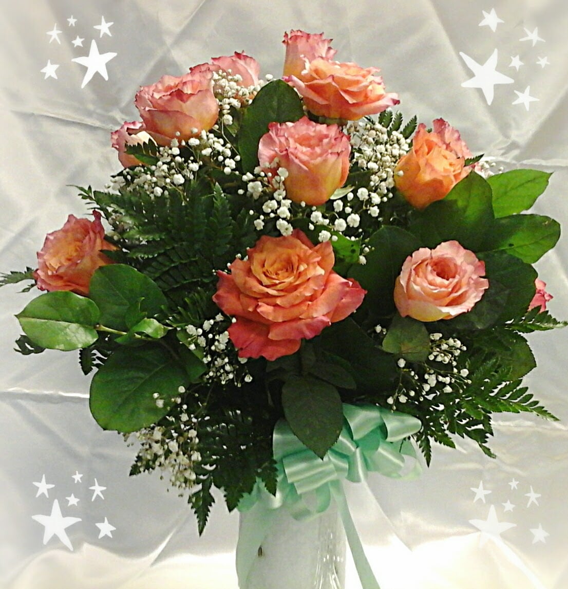 Lisa's designs Flower Arrangement