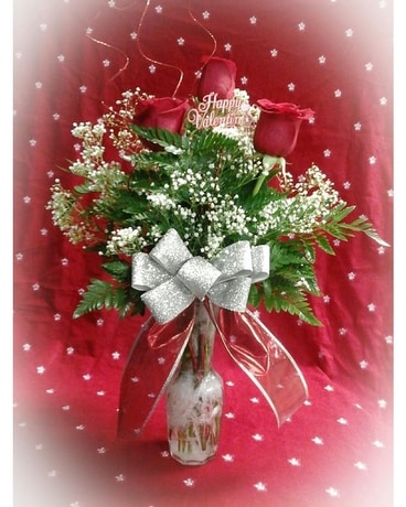 3 Roses Flower Arrangement