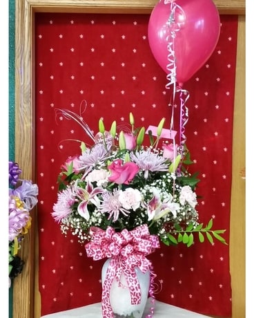 Mixed vase arrangement Flower Arrangement