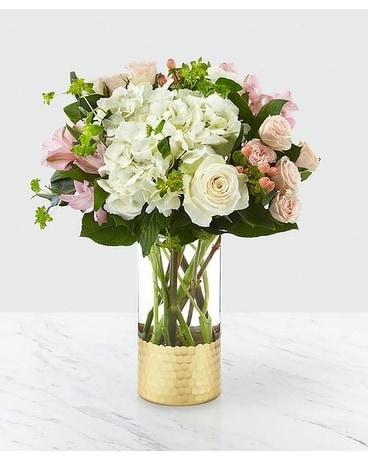 Simply Gorgeous Bouquet Flower Arrangement