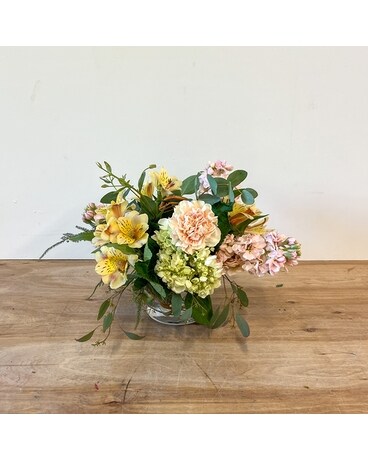 Sunglow Flower Arrangement