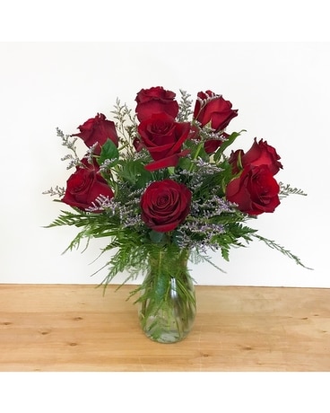 Classic Roses Flower Arrangement