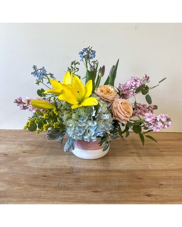 Pastel Dream Flower Arrangement