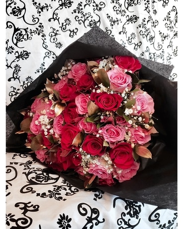 36 ROSES IN A WRAP (PINK AND RED ROSES) Flower Arrangement