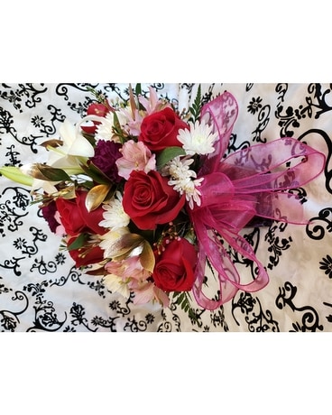 PINK, RED, WHITE FLOWERS IN A CUBE Flower Arrangement