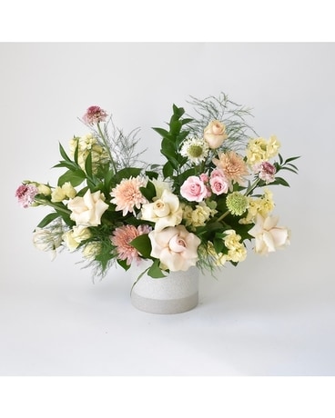 Garden Collection- Gorgeous & Grand Flower Arrangement