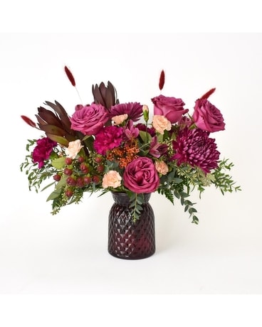 Bordeaux Berry - Lovely & Lush Flowers