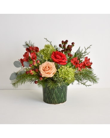 O Tannenbaum Bouquet - Delicate and Dainty Flowers