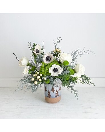 Frosty Mountain Hop - Lovely & Lush Flowers