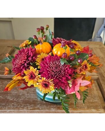 Happy Fall Y'all Flower Arrangement