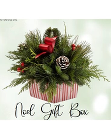 Noel Gift Box Flower Arrangement