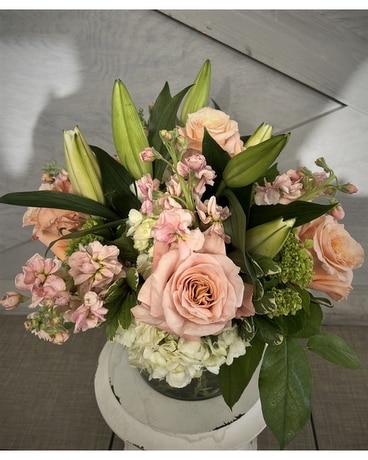 Peaches and Cream Flower Arrangement