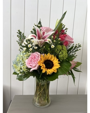 Summer Day Flower Arrangement