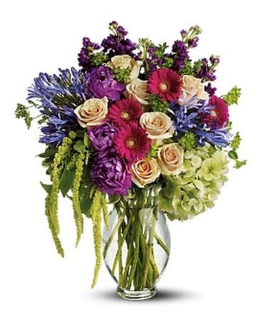 Teleflora's Garden Promenade - by Fleuriste La Div Flower Arrangement