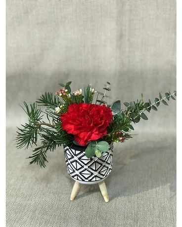A Taste of Christmas Flower Arrangement