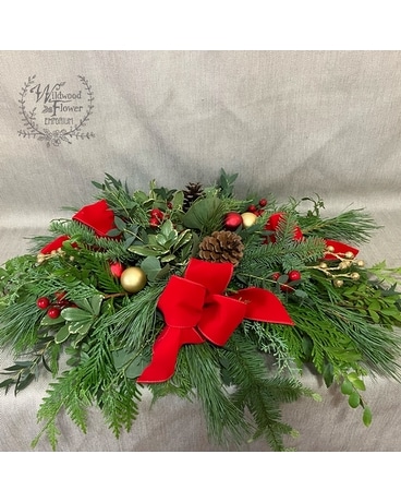 Christmas Kickoff Table Centre Flower Arrangement
