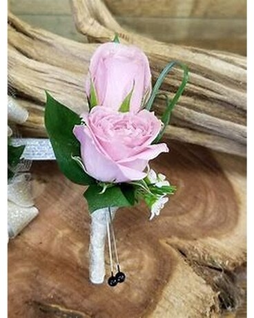 Boutonniere #3 Boutonniere