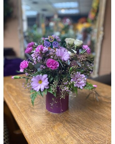 Paint it up for Mom! Flower Arrangement