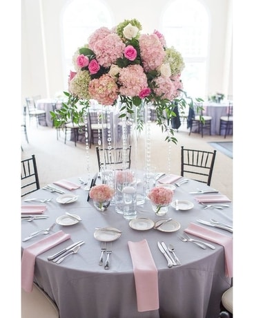 Lavish rose gold centerpiece Flower Arrangement